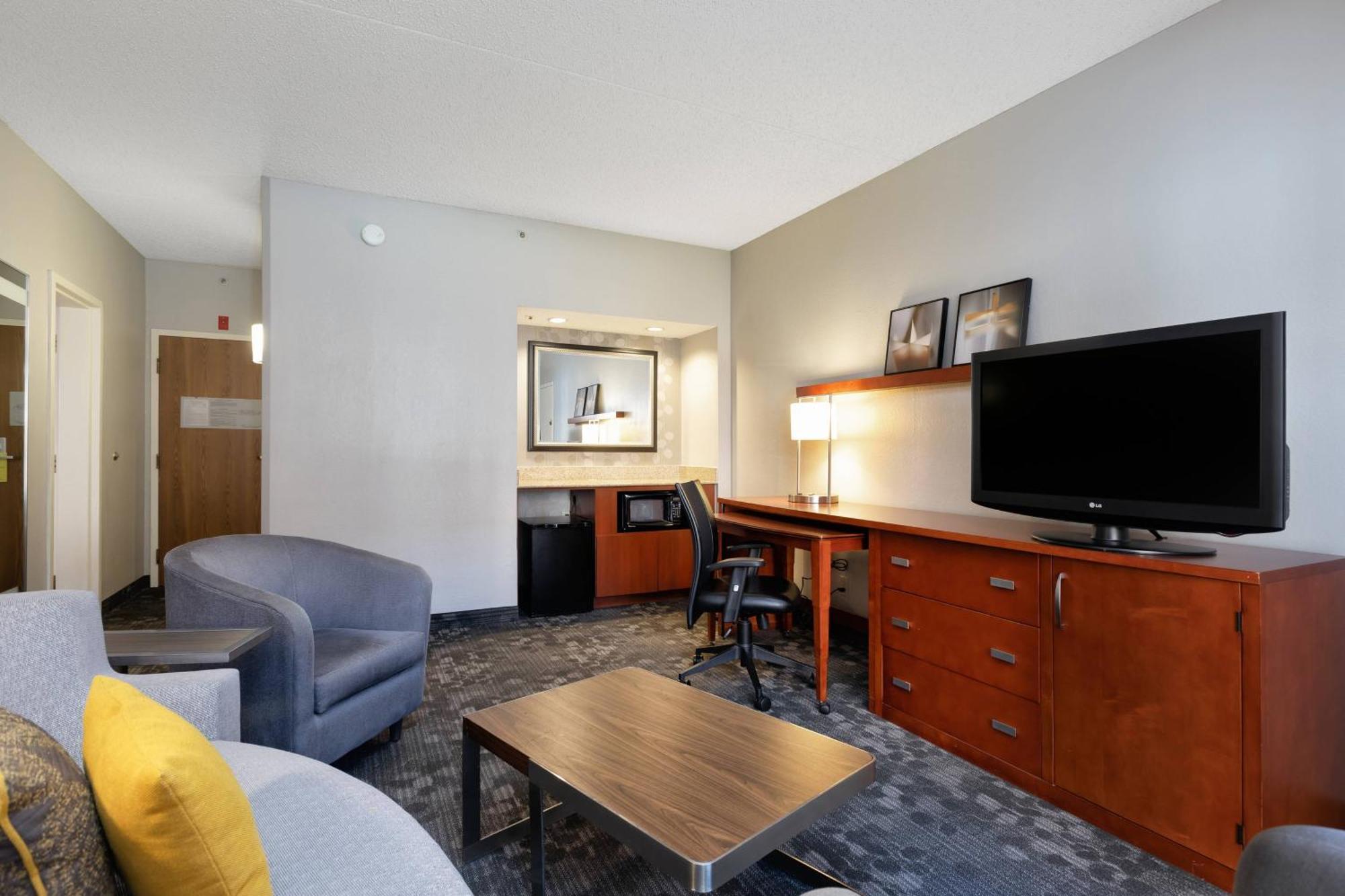 Courtyard By Marriott Dallas-Fort Worth/Bedford Exterior foto